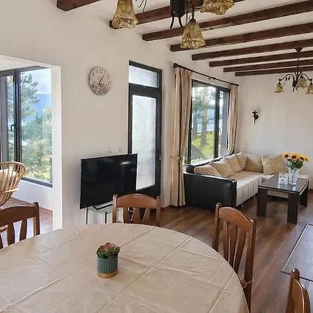 Holiday home лунен залив